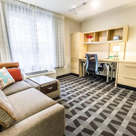 Towneplace Suites By Marriott Gilford Buitenkant foto