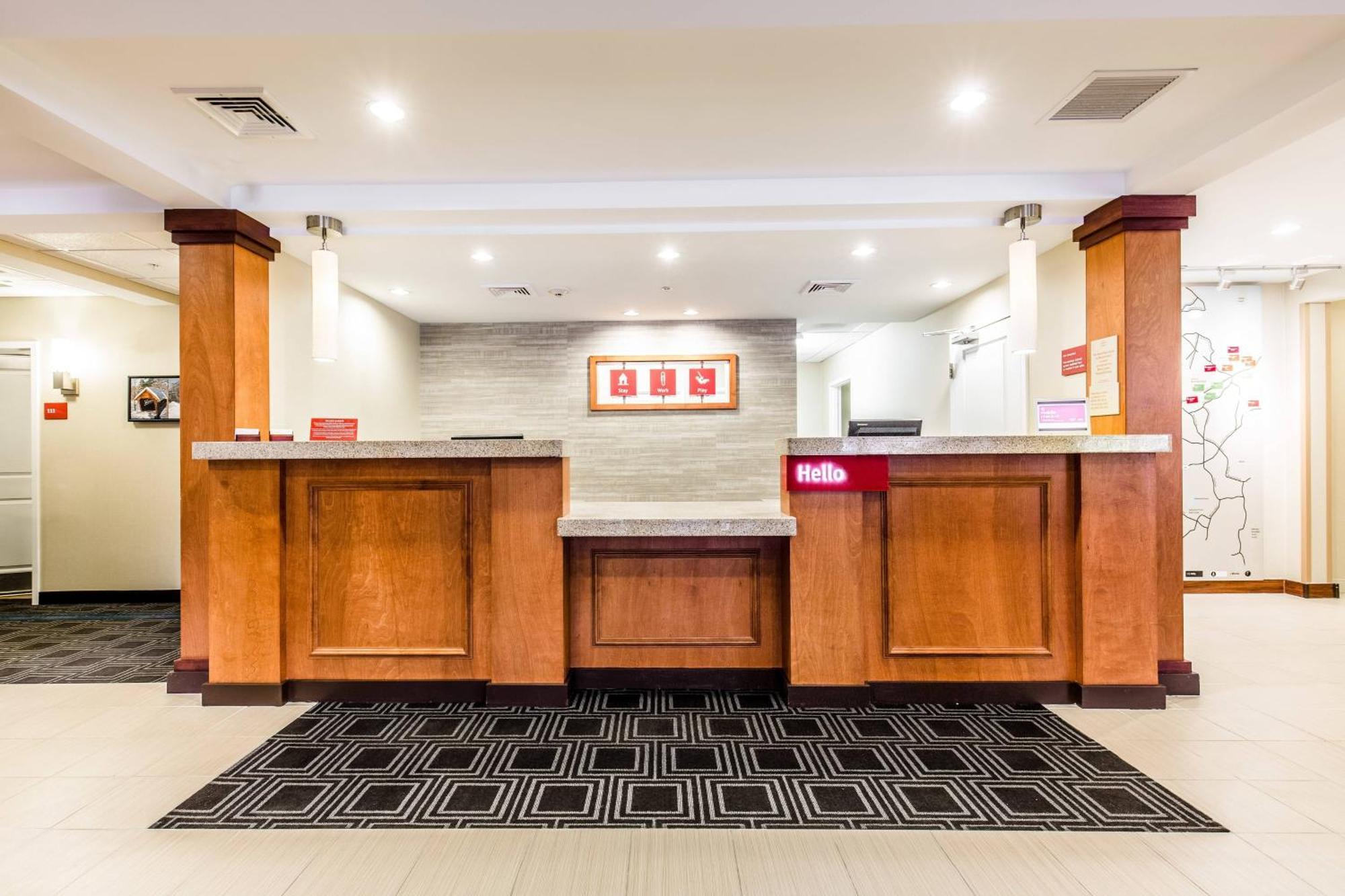 Towneplace Suites By Marriott Gilford Buitenkant foto